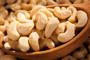 Organic Cashew and Powder | Organic Kaju | Anandbio Organics